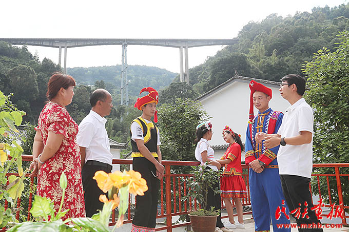 安乐村:演绎茶马古道新故事 图片报道 第4张-民族画报