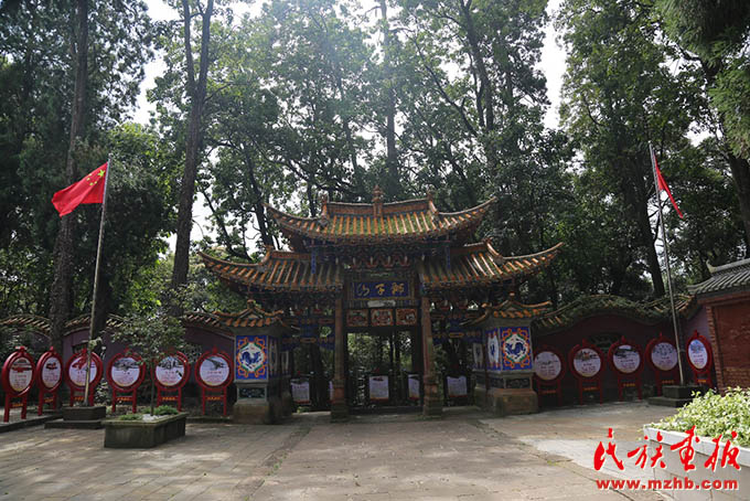 武定正续禅寺:大力弘扬爱国主义教育 图片报道 第1张-民族画报