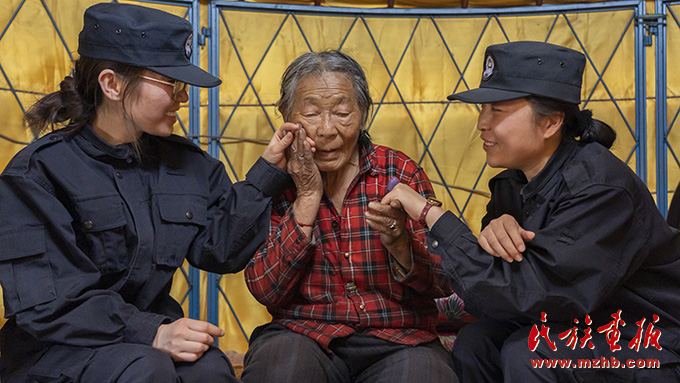 阿拉善左旗:立足“四个聚焦”,有形有感有效铸牢中华民族共同体意识 图片报道 第8张-民族画报