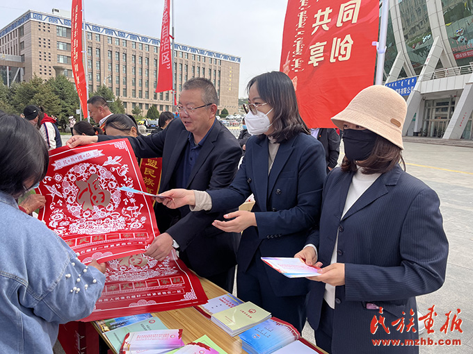 阿拉善左旗:立足“四个聚焦”,有形有感有效铸牢中华民族共同体意识 图片报道 第2张-民族画报