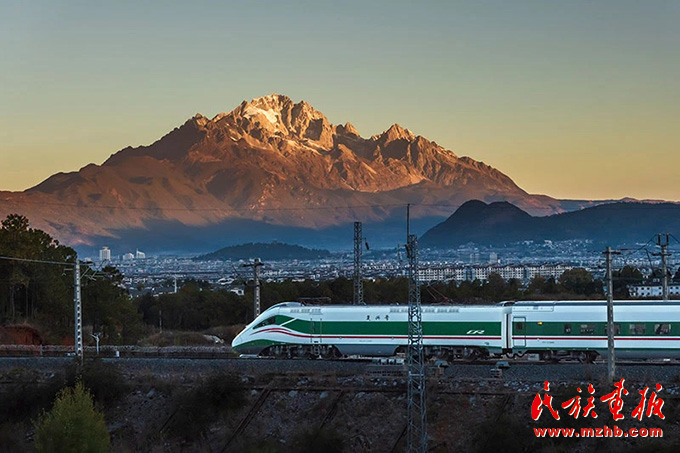 团结奋进新征程 同心共筑中国梦——2024年中华民族共有精神家园建设主题文化活动侧记 同心筑梦 第11张-民族画报