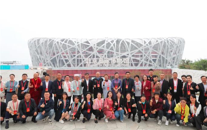 图讯·与模范同向同行|感悟奥林匹克精神 见证民族工作成就 图片报道 第5张-民族画报