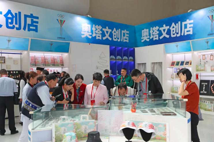 图讯·与模范同向同行|感悟奥林匹克精神 见证民族工作成就 图片报道 第3张-民族画报