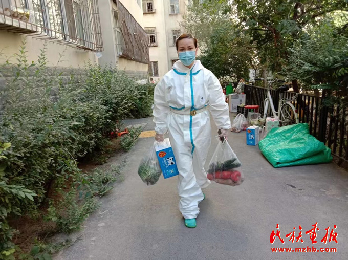 阿孜古丽：以忠诚奉献之心浇灌民族团结之花 图片报道 第12张