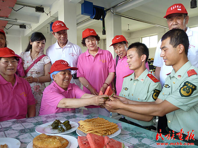 王兰花：做志愿服务亦如“兰花芬芳”可以浸润更多人 同心筑梦 第4张