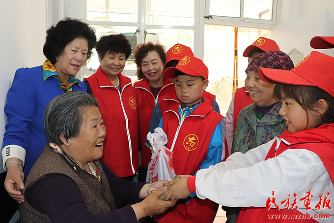 王兰花：做志愿服务亦如“兰花芬芳”可以浸润更多人 同心筑梦 第7张
