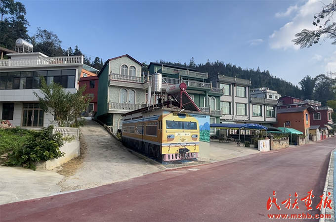龙树脚村：“七彩”绘出秀美乡村幸福模样 同心筑梦 第4张